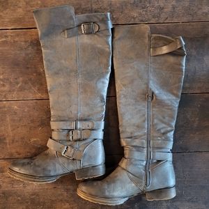 JustFab Gray Boots